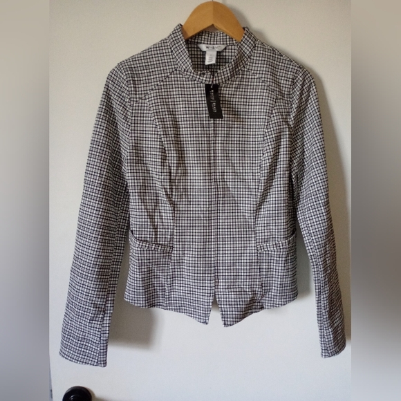 White House Black Market Jackets & Blazers - NWT White House Black Market Black and White Checkered Zip Front Jacket Size 10
